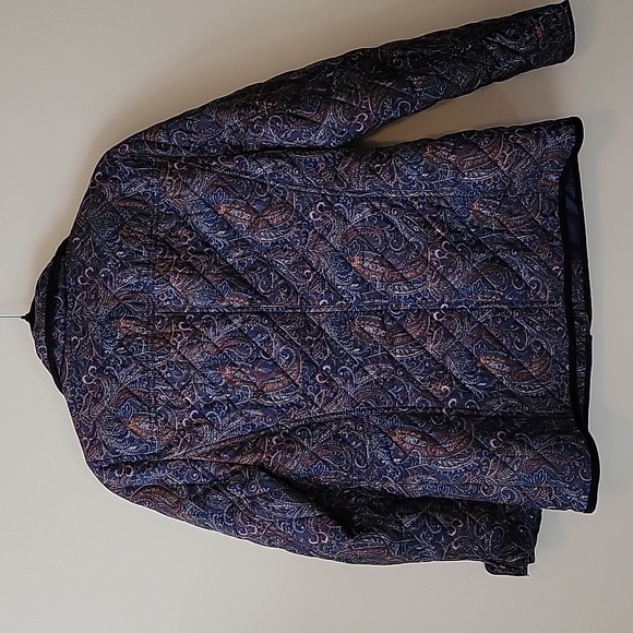 Talbots quilted jacket.  Navy paisley.  Size XS.  Gorgeous! - Picture 7 of 8